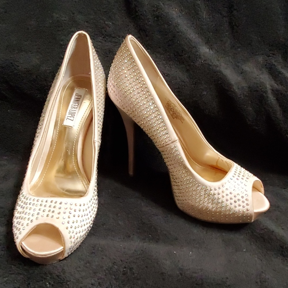 NEW! Jennifer Lopez Nude Peep Toe Rhinestone Heels